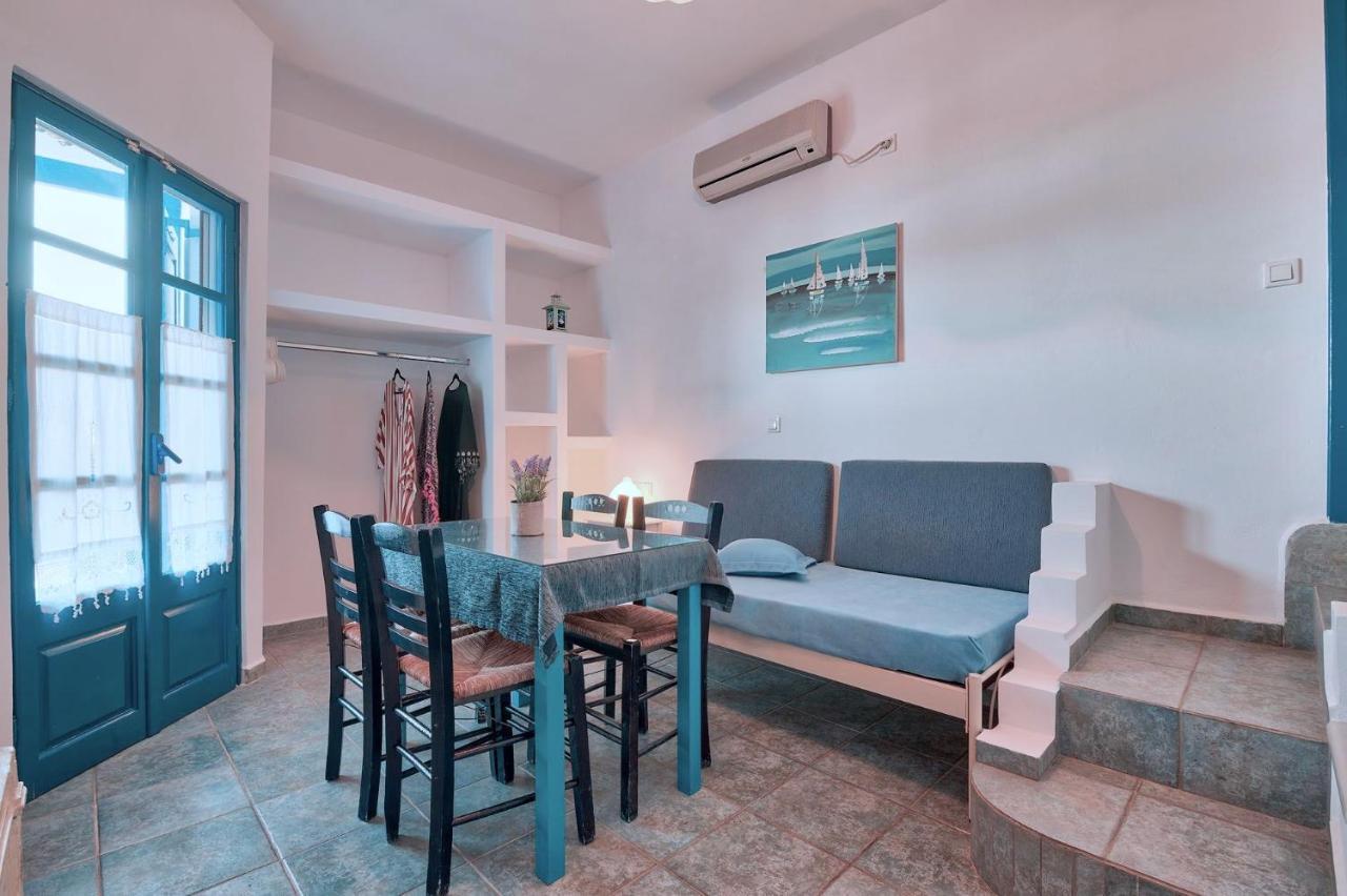 Blue Dolphin Antiparos Villas And Suites Agios Georgios  Bagian luar foto