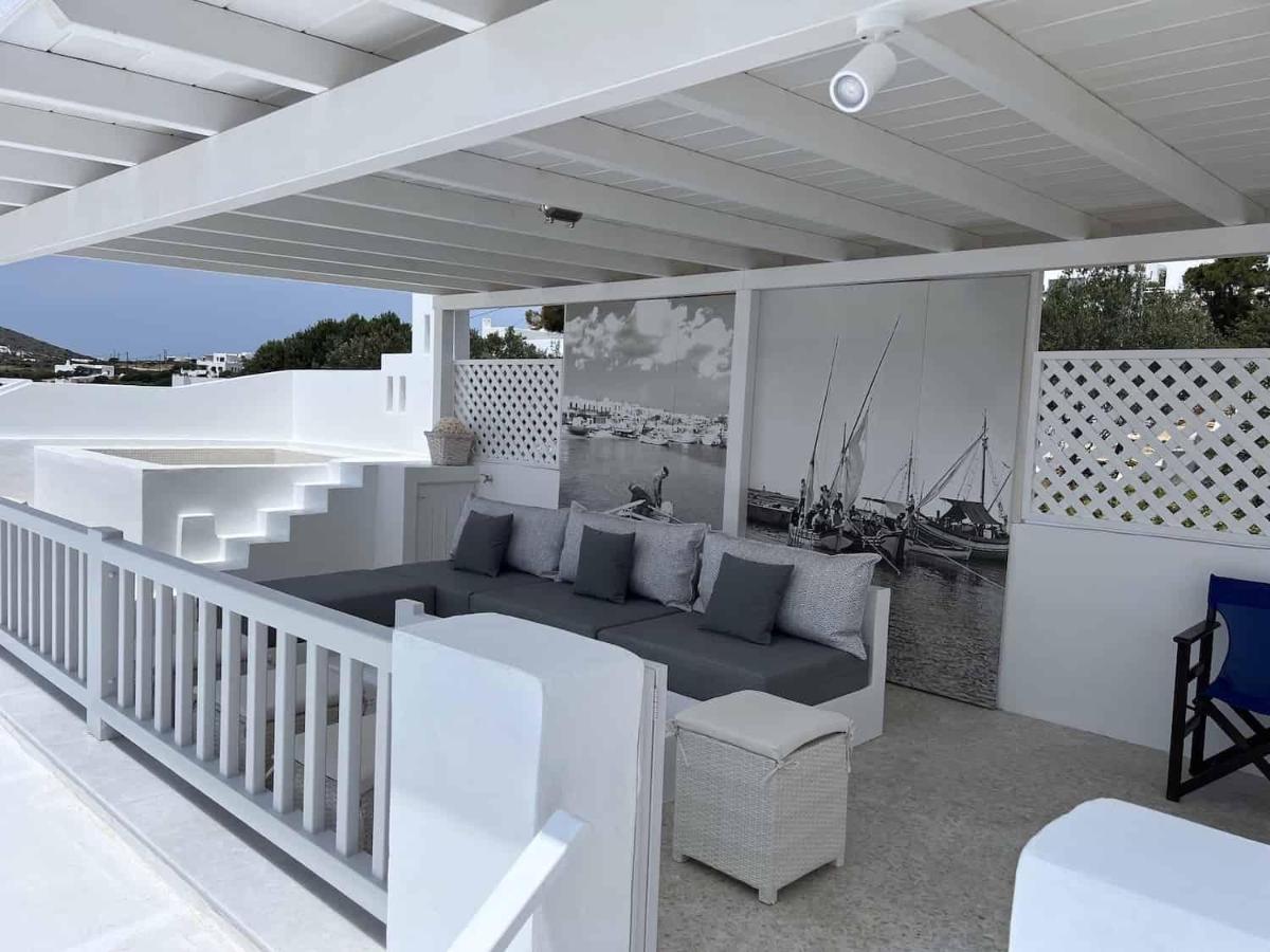 Blue Dolphin Antiparos Villas And Suites Agios Georgios  Bagian luar foto