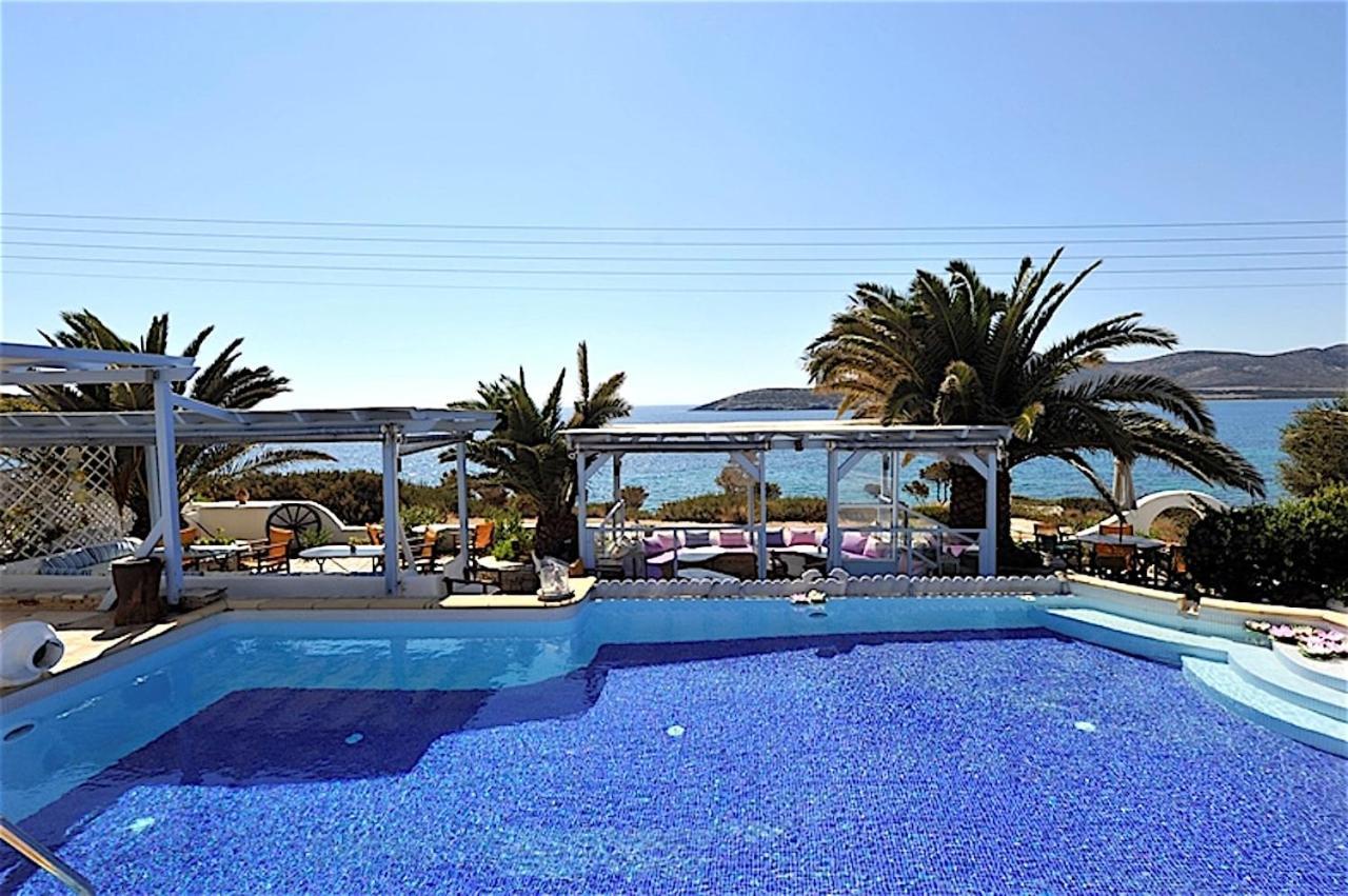 Blue Dolphin Antiparos Villas And Suites Agios Georgios  Bagian luar foto