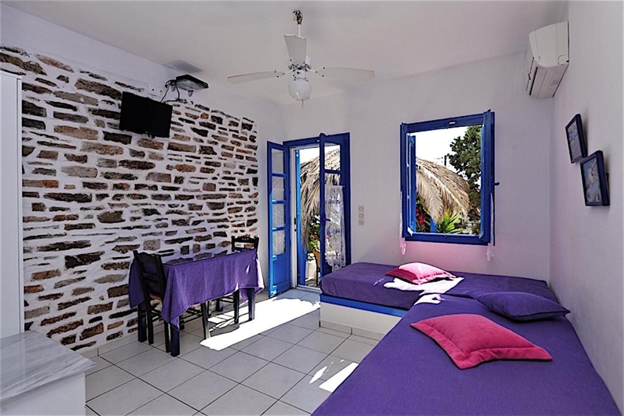 Blue Dolphin Antiparos Villas And Suites Agios Georgios  Bagian luar foto