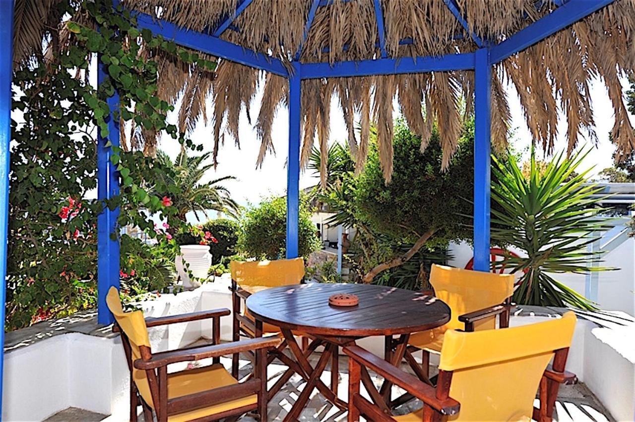 Blue Dolphin Antiparos Villas And Suites Agios Georgios  Bagian luar foto