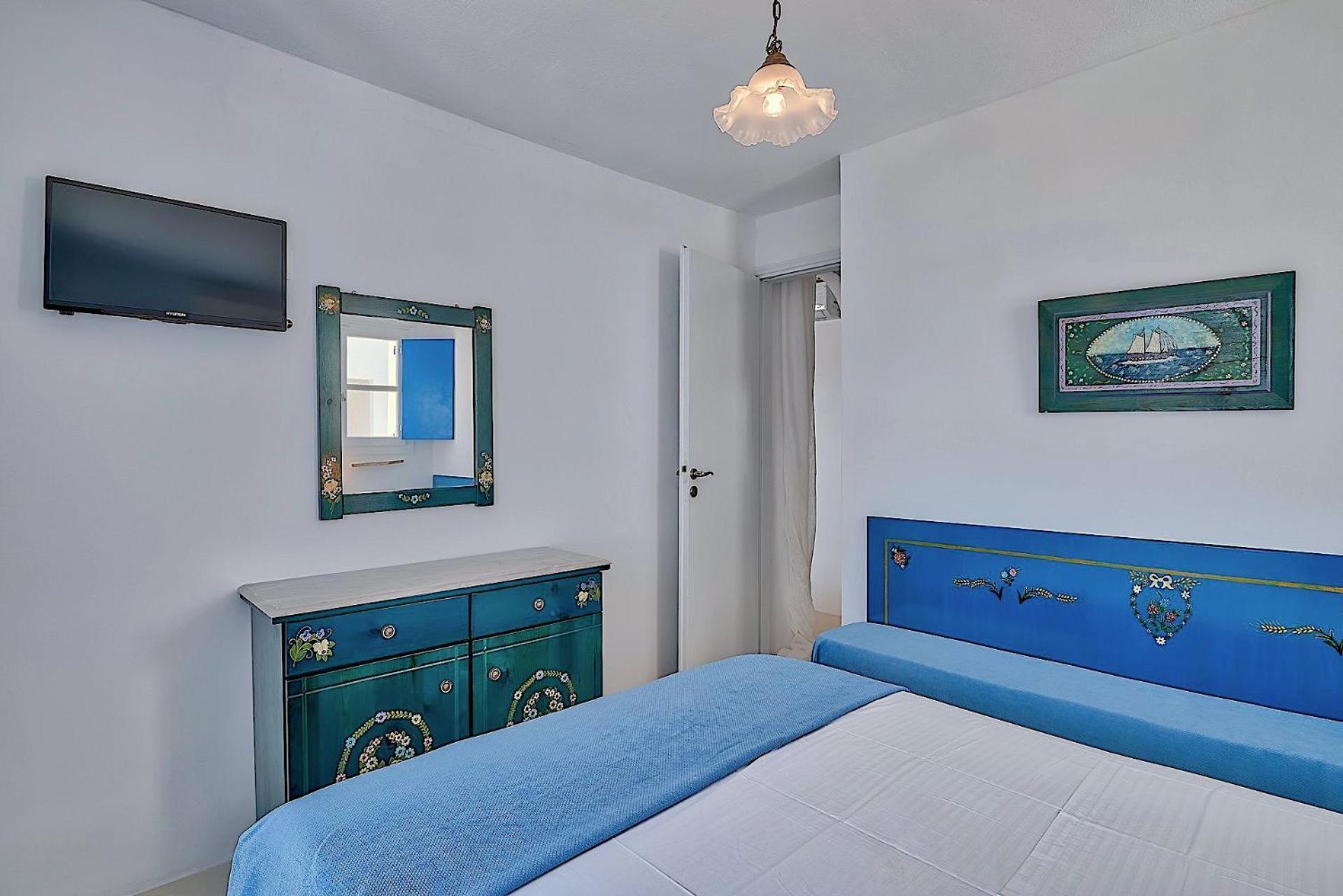 Blue Dolphin Antiparos Villas And Suites Agios Georgios  Bagian luar foto