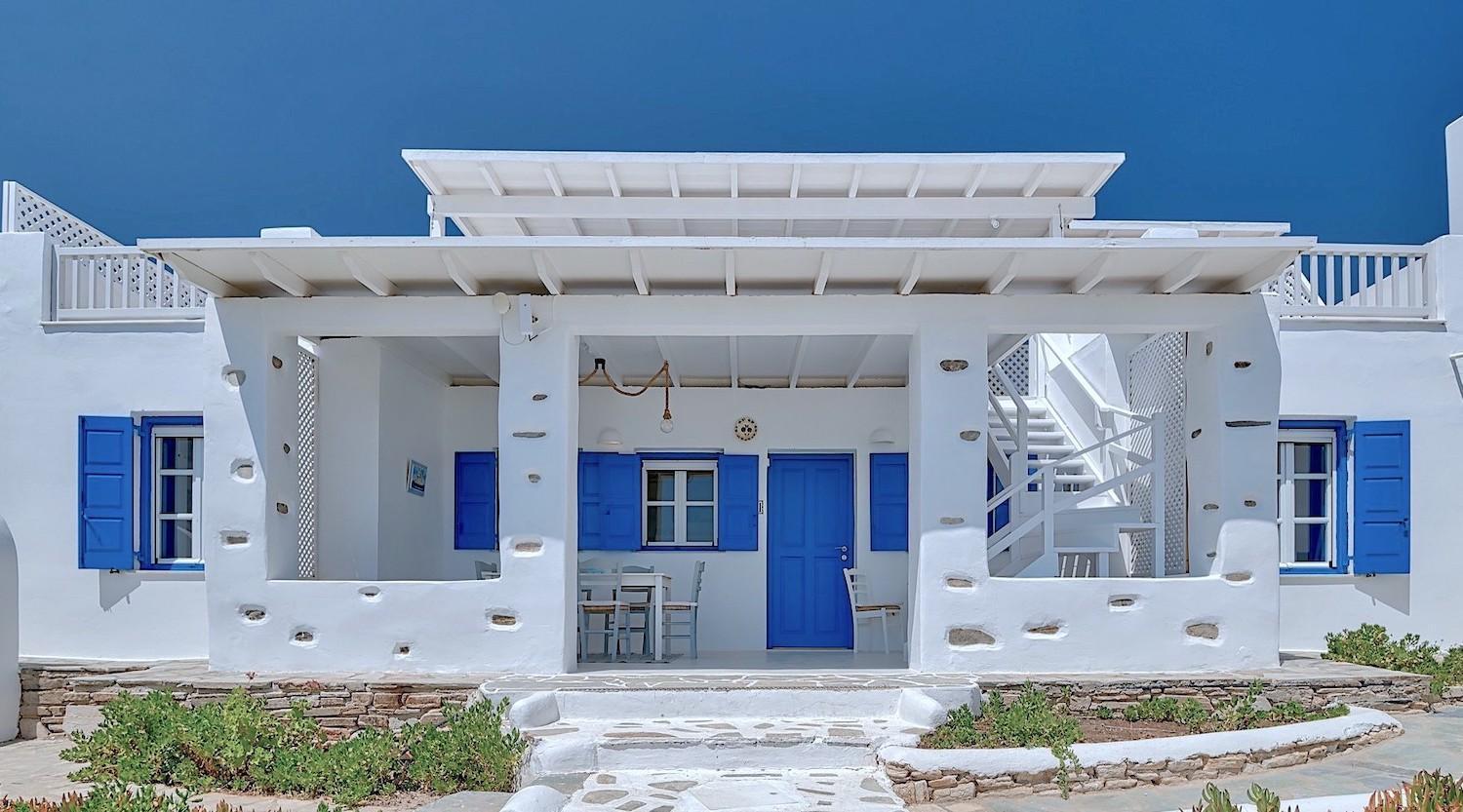 Blue Dolphin Antiparos Villas And Suites Agios Georgios  Bagian luar foto