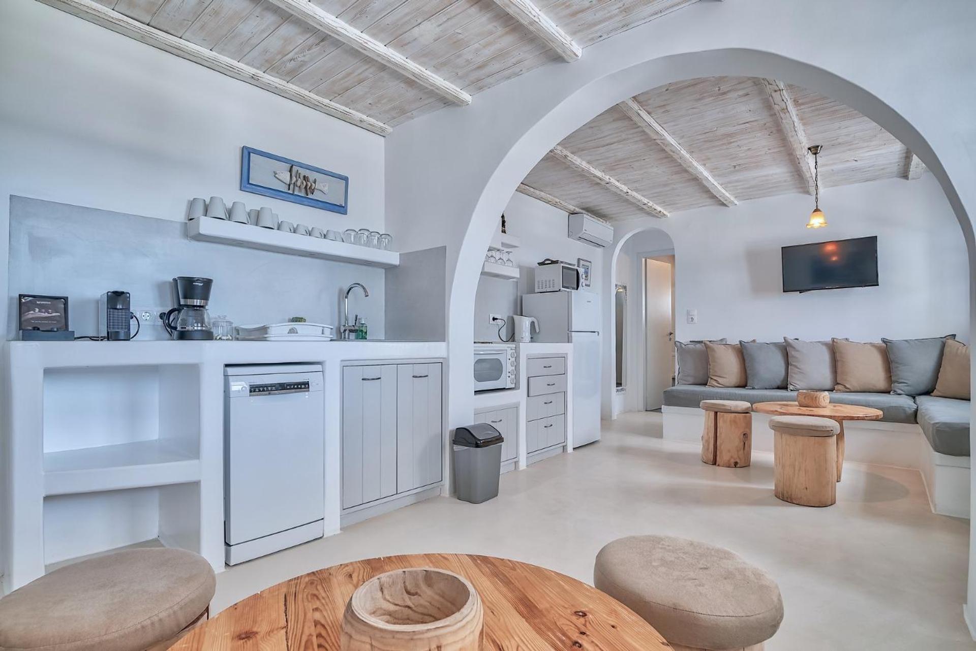 Blue Dolphin Antiparos Villas And Suites Agios Georgios  Bagian luar foto